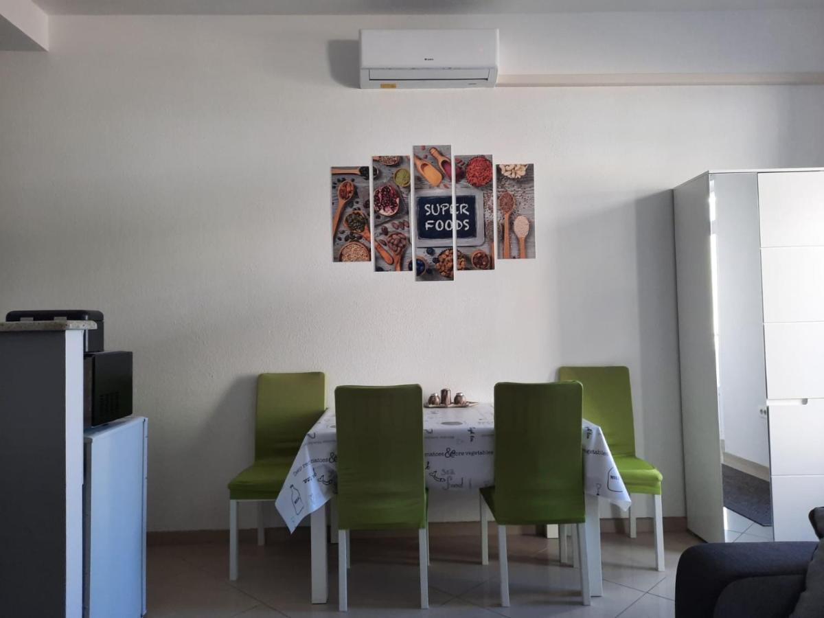 Apartment Gs Centar Gospić Exterior foto